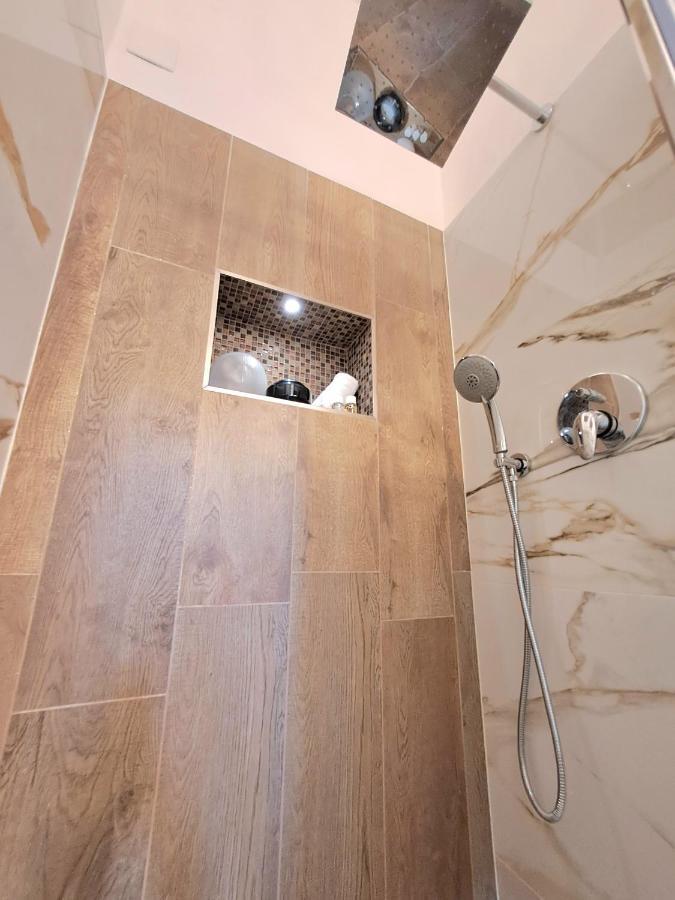 Apartment Sophie 45 แฟร์รารา ภายนอก รูปภาพ